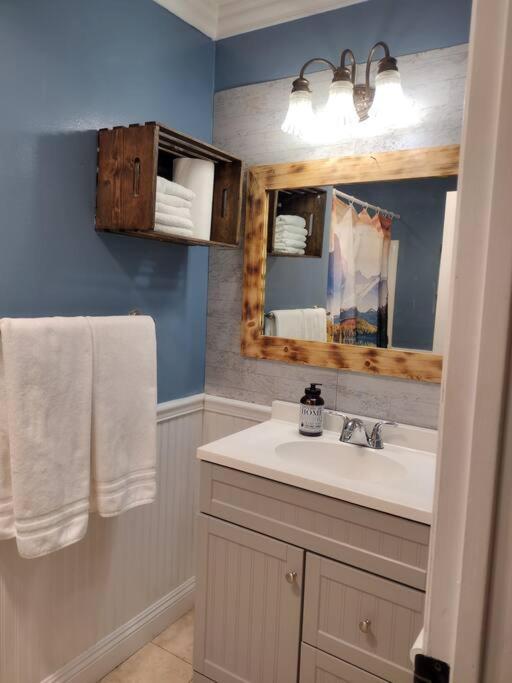 Peaceful & Cozy 3 Bedroom Ranch-Home W/Fireplace Hemet Exterior photo